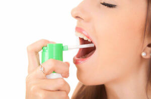 Антибиотики для горла: можно ли обойтись без них
