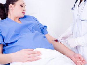 Густая кровь при планировании беременности требует назначения лечения