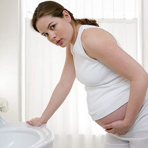 Обильные выделения на поздних сроках беременности могут быть началом родовой деятельности