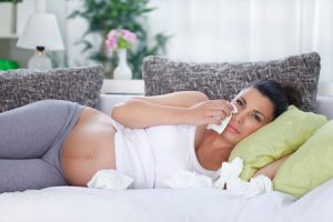 Насморк при беременности доставляет немало неудобств