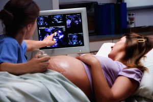 УЗИ на 27 неделе покажет, правильно ли протекает беременность в целом