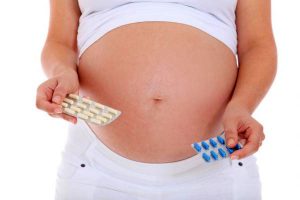 Лечение хламидиоза при беременности может быть только медикаментозным