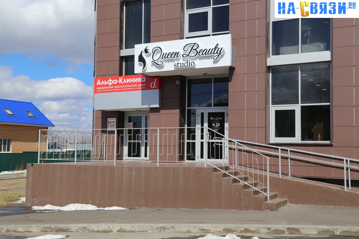 Прожилки крови в кале у грудничка на грудном вскармливании (Комаровский)