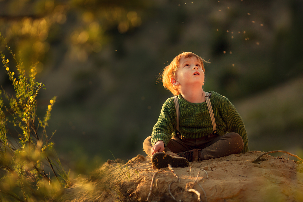 Ребенка укусила оса или пчела — что делать в домашних условиях, как выглядит след на фото?