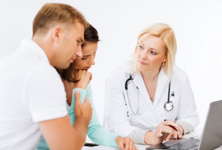 Какие анализы нужно сдать при планировании беременности женщине и мужчине: список обследований