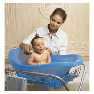 принятие ванны ребенком