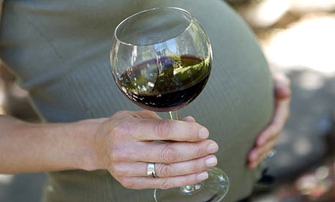 Можно ли пить вино беременным
