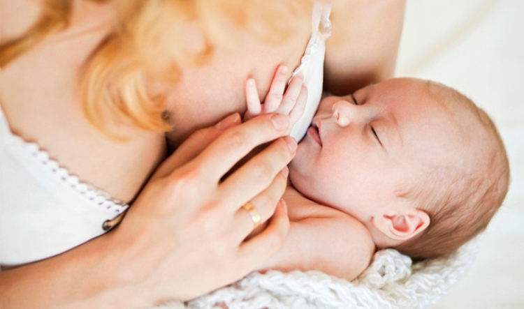 Пенистый стул у грудничка на грудном вскармливании: причины поноса с пеной у ребенка