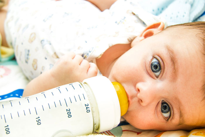 Питание новорожденного при пилороспазме должно быть дробным с минимальными порциями