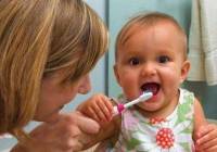 Прорезывание зубов у детей. Как облегчить?
