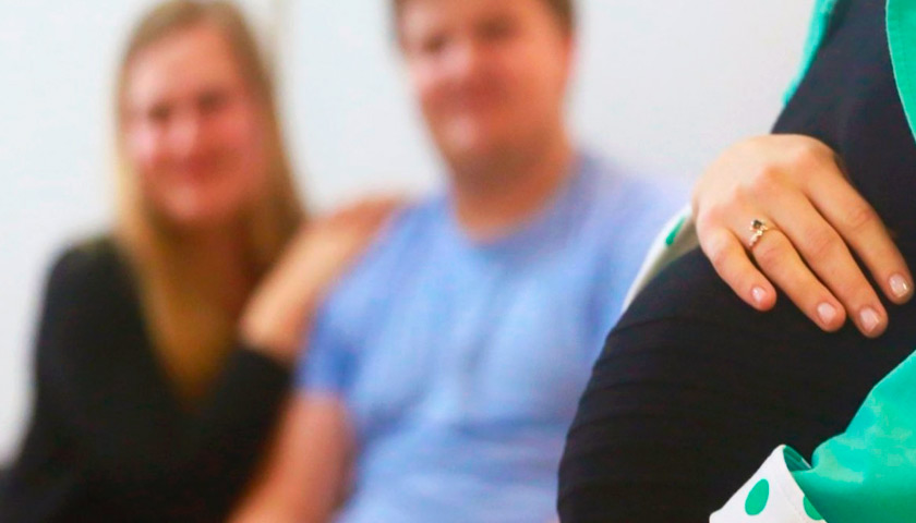 Суррогатное материнство: что это такое, какие требования к женщине и сколько стоит?