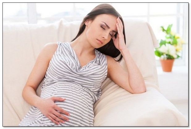 Почему могут возникать боли на ранних сроках во время беременности
