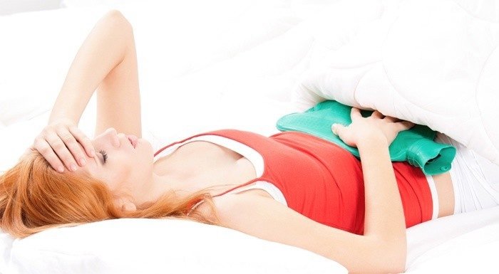 Как остановить месячные или уменьшить обильные выделения: что можно сделать в домашних условиях?