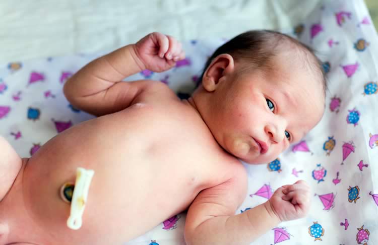 Обработка пупочной ранки у новорожденного ребенка в домашних условиях (пупка)