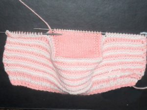 Фото самостоятельное вязание чепчика для новорожденного 