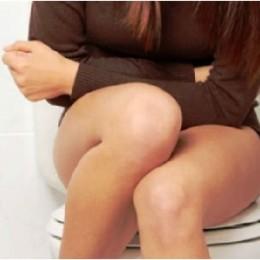 Что делать с поносом у мамы при грудном вскармливании и можно ли лечить левомицетином