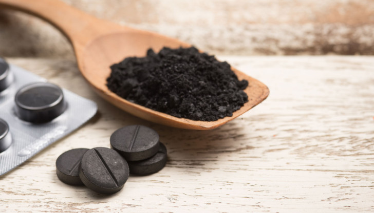 Активированный уголь при беременности: можно пить на ранних и поздних сроках при поносе, отравлении?