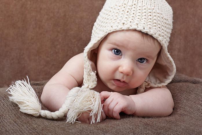 Что должен уметь новорожденный ребенок в 1 месяц: критерии развития малыша