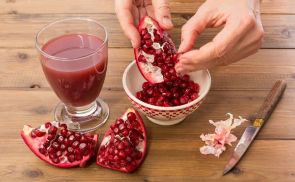 Гранатовый сок при грудном вскармливании: можно ли кормящей маме гранаты?