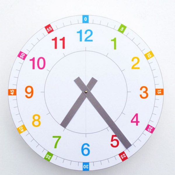 Как научить ребенка понимать время на часах со стрелками: обучение в игре (видео)