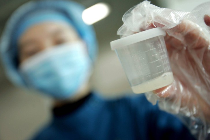 Как улучшить спермограмму: какие продукты и препараты помогут повысить ее качество?