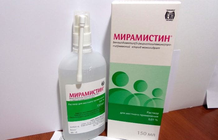 Мирамистин при беременности: можно ли брызгать спрей в горло или нос, как применять для ингаляций?