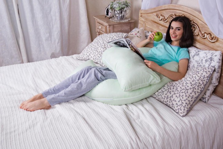 Подушка для беременных: как выбрать и сшить своими руками, каким образом использовать