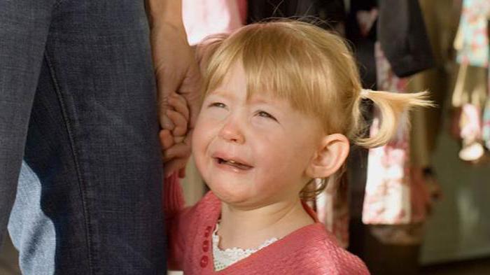 Ребенок плачет в садике: что делать (советы Комаровского, детского психолога)