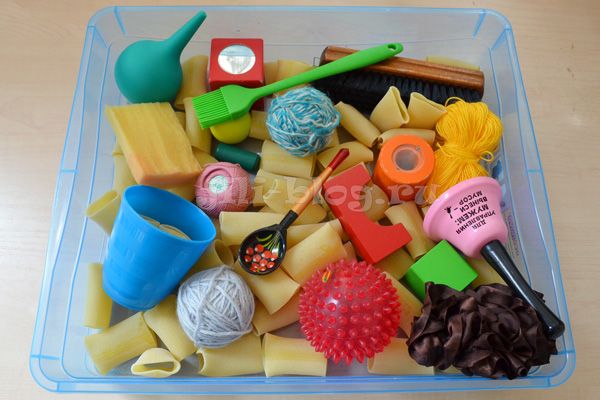 Сенсорная коробка для детей своими руками: как сделать — МК с фото