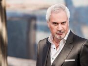 Валерия Меладзе призывают штрафовать за бойкот против «новогодних огоньков»