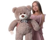 Что подарить девушке на Новый Год