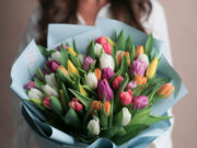Какой букет подарить любимой на День Всех Влюбленных