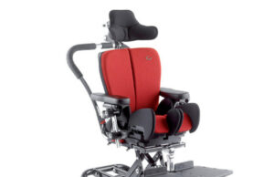 Выбираем кресла-коляски для детей-инвалидов