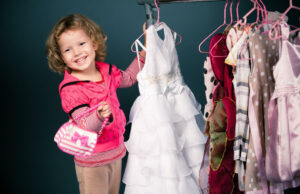 Где оптом купить детскую, женскую и мужскую одежду?