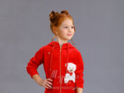 На что обратить внимание при выборе легкого костюма для девочек