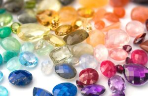 Какие камни подходят Весам
