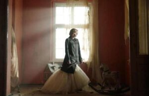 Три несчастливых дня: безумие и страдания принцессы Дианы в драме «Спенсер»