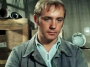 Леонид Куравлев перед смертью написал свое имя на надгробии супруги