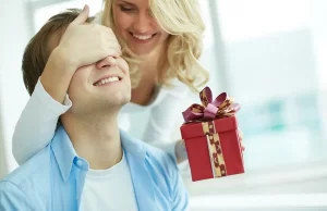Подарки на 23 февраля: как вернуть улыбку на лицо любимого