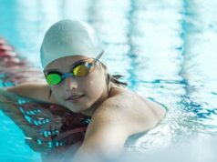 Бассейн для всей семьи: почему важно посещать и польза для здоровья